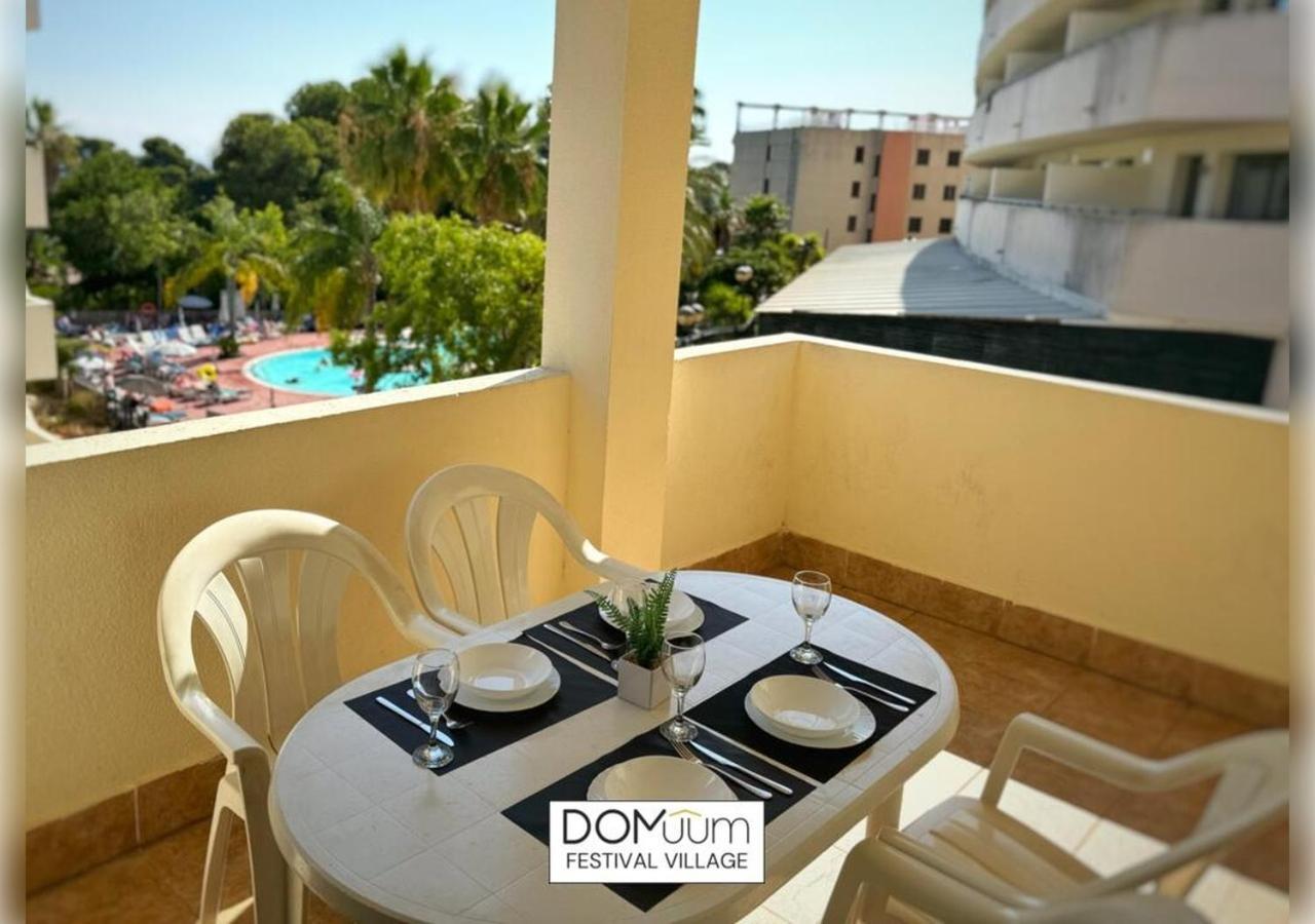 Domuum Holidays - Festival Village Salou Dış mekan fotoğraf
